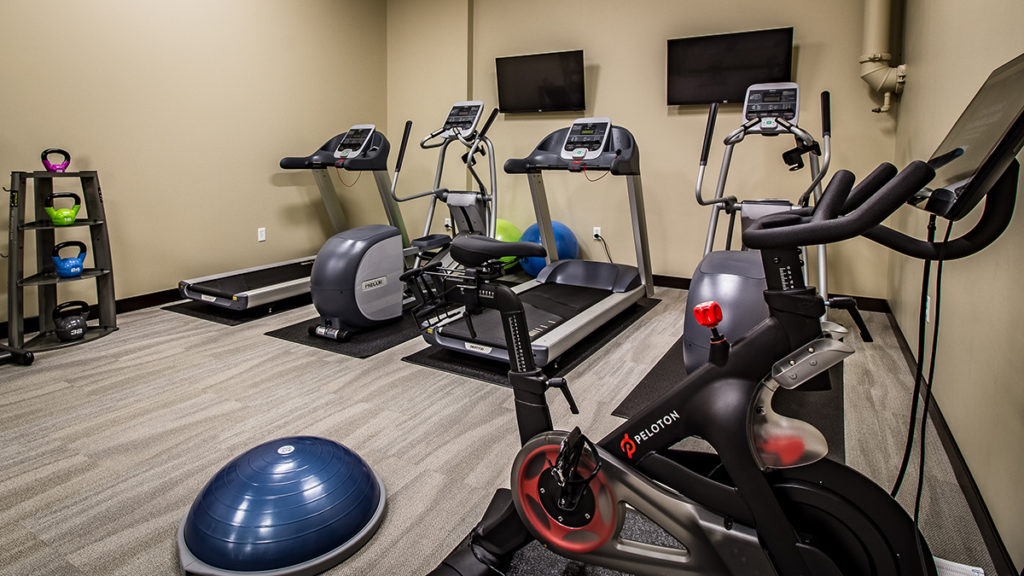 Crescent VI Greenwood Village office fitness center